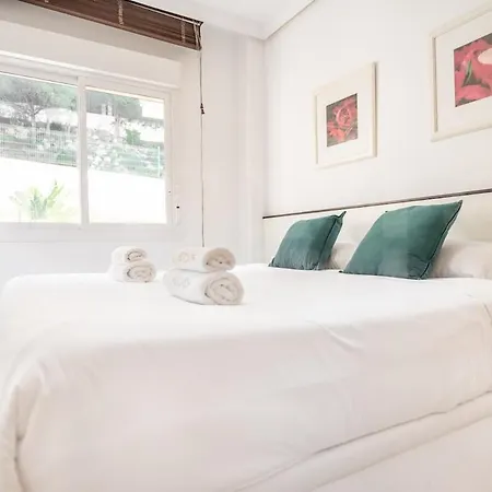 Appartement Seaside With Large Terrace, Pool & Parking Rems Benalmádena